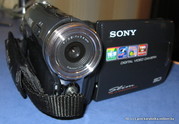 Отличную камеру Sony HDR-CX100